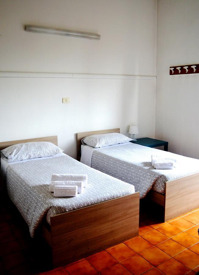 Casa Per Ferie Achille Ricci Hotel Milánó Kültér fotó
